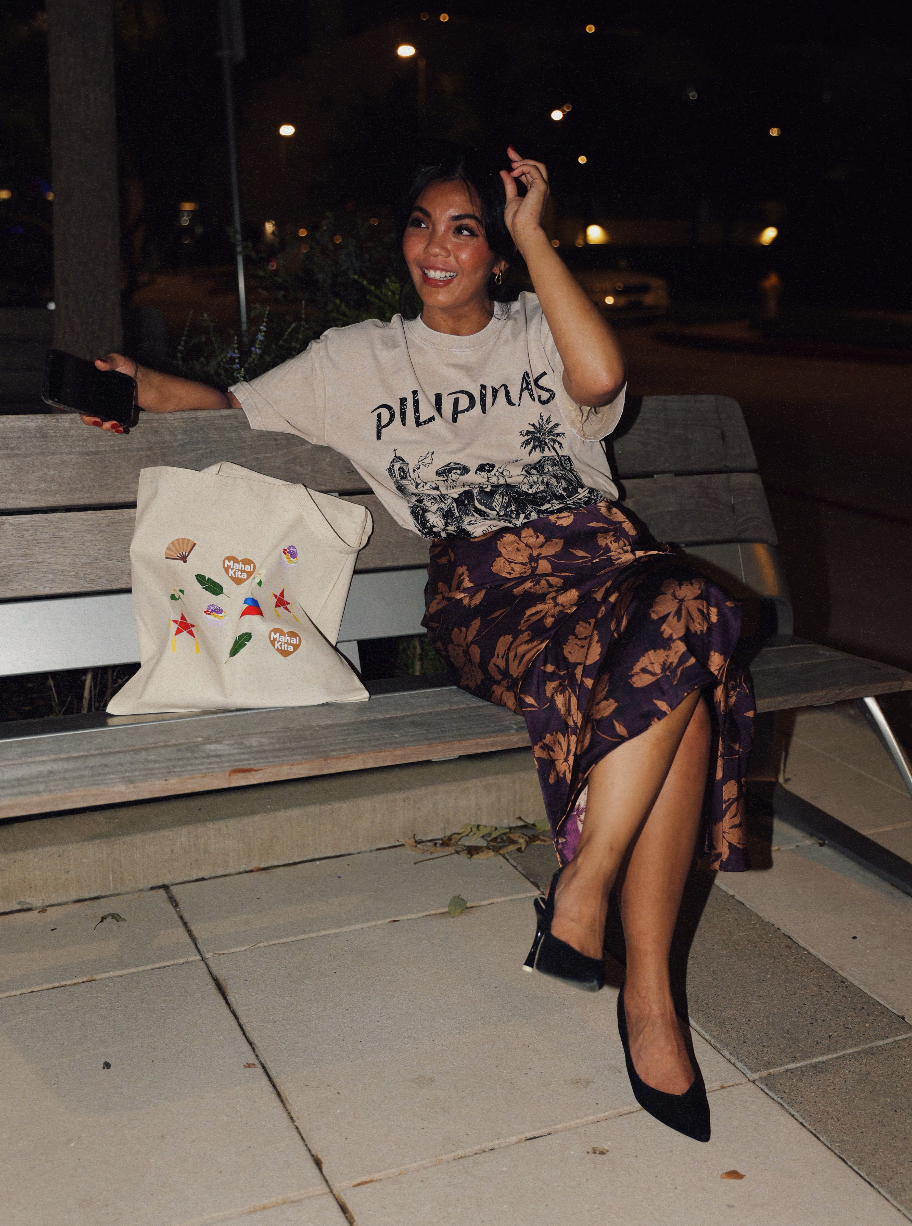 PILIPINAS OVERSIZED T-SHIRT